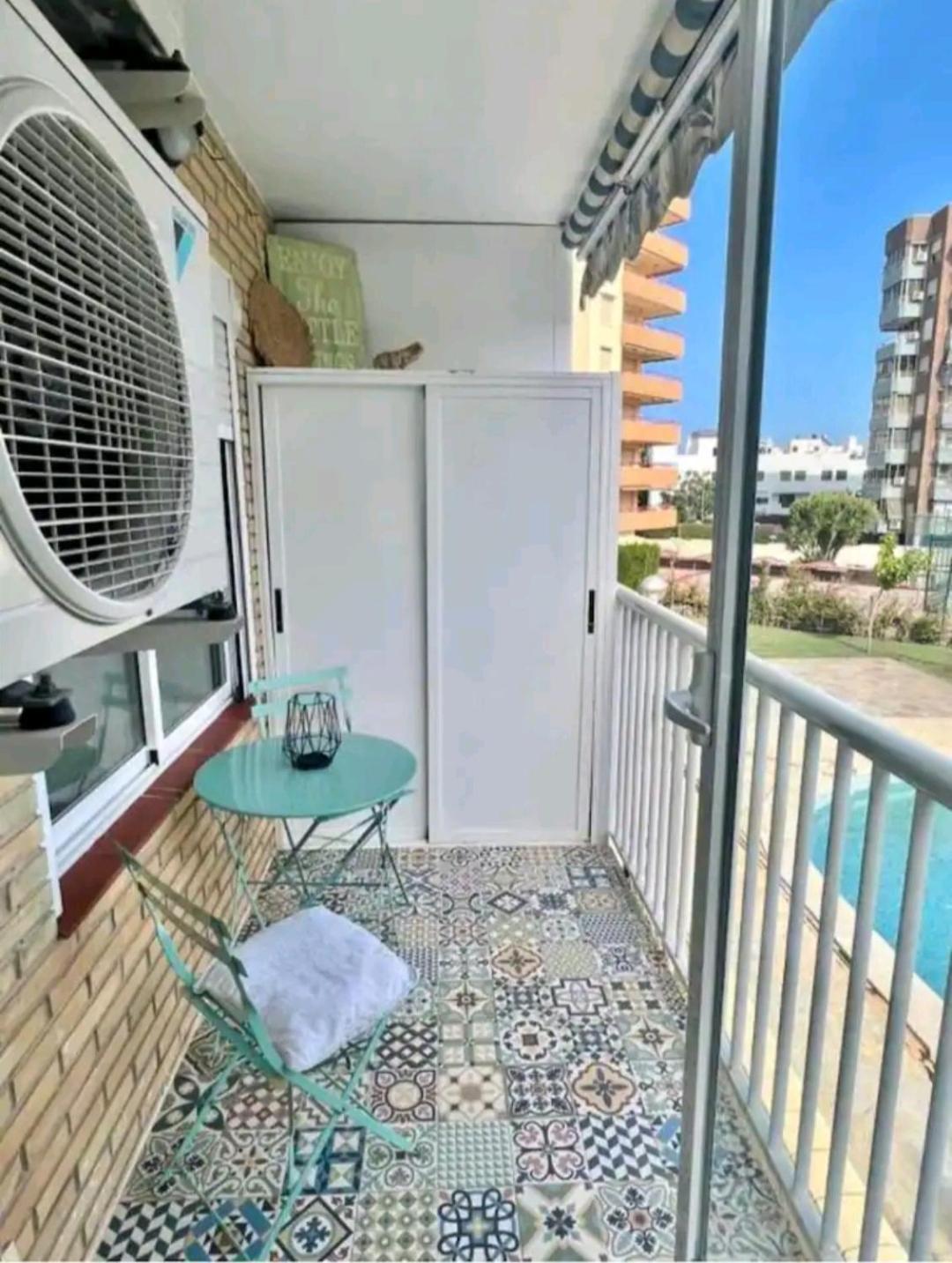 Apartamento Huellas En La Arena El Campello Exterior photo